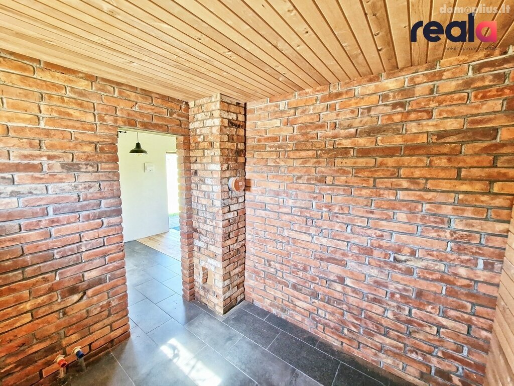 Parduodamas gyvenamasis namas Molėtų rajono sav., Giedraičiuose, Vilniaus g.