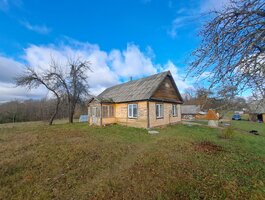Дом Utenos rajono sav., Asmaluose, Pušyno g.