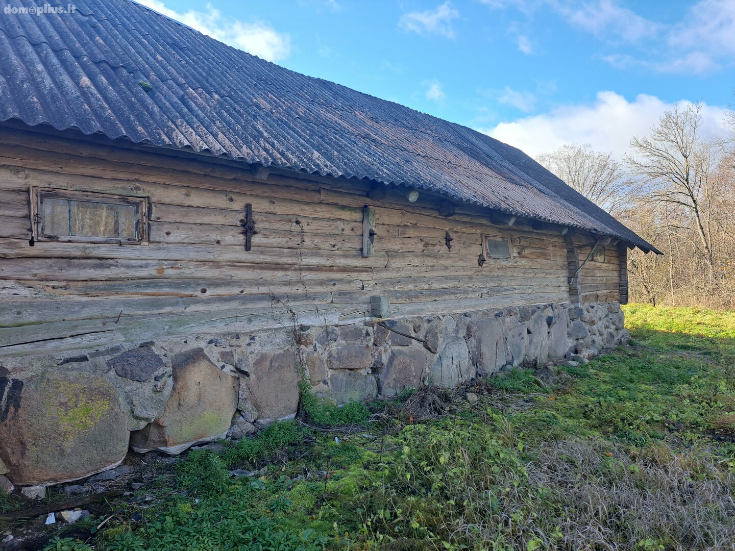 Parduodamas gyvenamasis namas Utenos rajono sav., Asmaluose, Pušyno g.