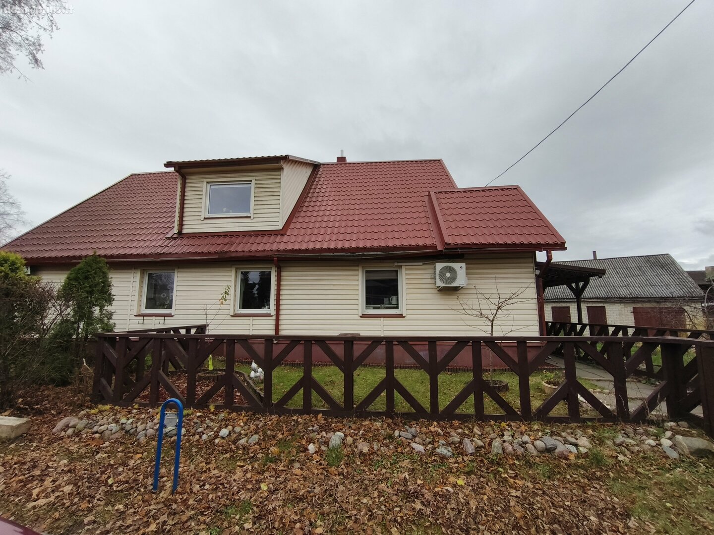 Продаётся часть дома Utenos rajono sav., Utenoje, Sudeikių g.