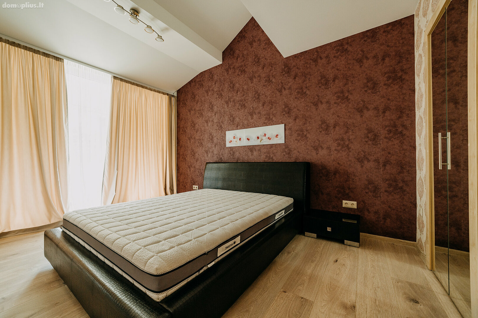 Продаётся сблокированный дом Klaipėdoje, Melnragėje, Molo g.
