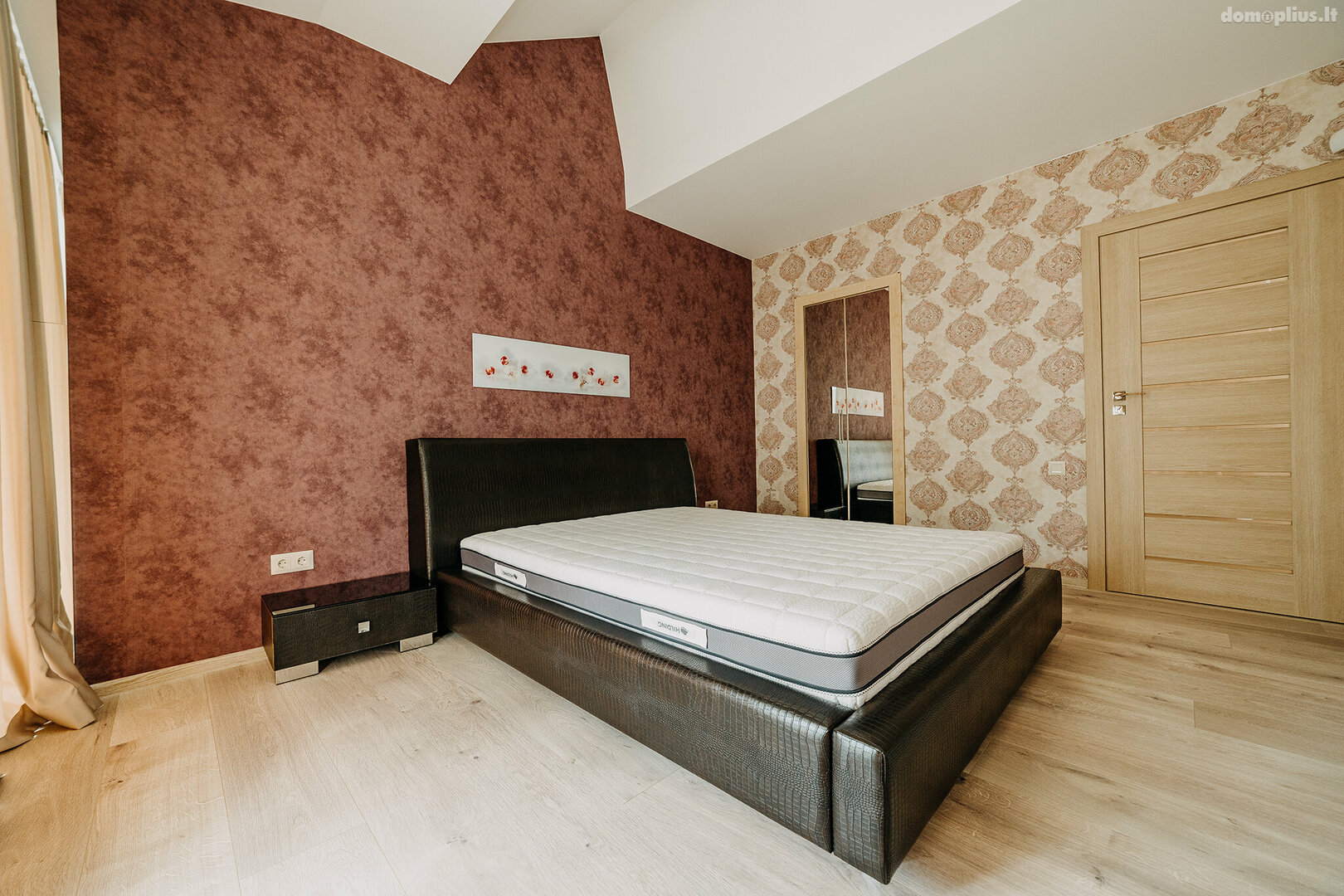 Продаётся сблокированный дом Klaipėdoje, Melnragėje, Molo g.