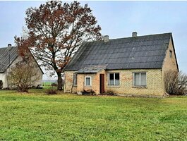Gyvenamasis namas Joniškio rajono sav., Jankūnuose, Mokyklos g.