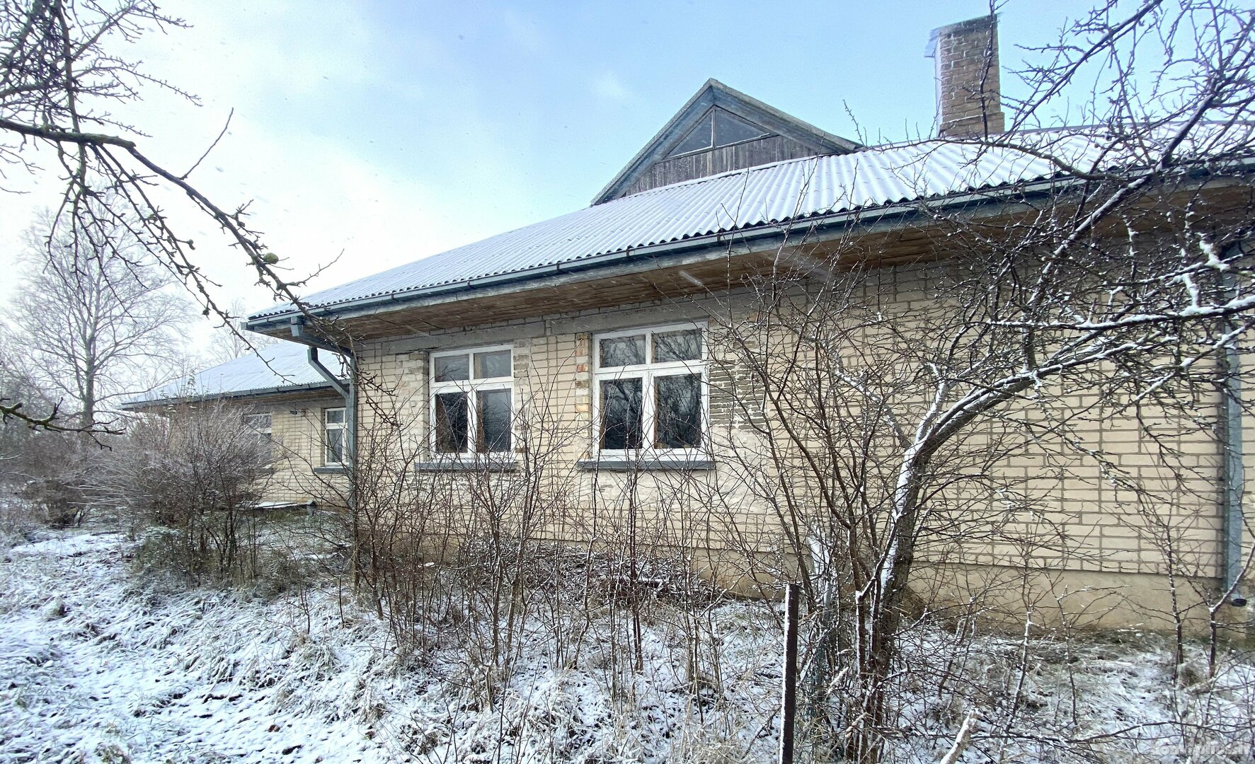 Parduodamas gyvenamasis namas Kelmės rajono sav., Junkiluose, Jaunimo g.