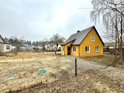 Parduodama gyvenamojo namo dalis Vilniaus rajono sav., Juodšiliuose, Pergalės g.