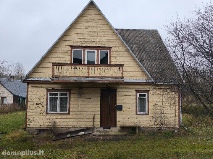 Parduodamas gyvenamasis namas Anykščių rajono sav., Anykščiuose, K. Būgos g.
