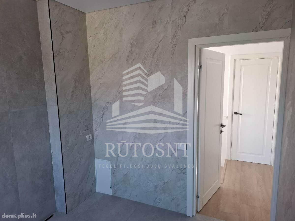 Parduodamas sublokuotas namas Klaipėdos rajono sav., Klausmyliuose, Gijos g.