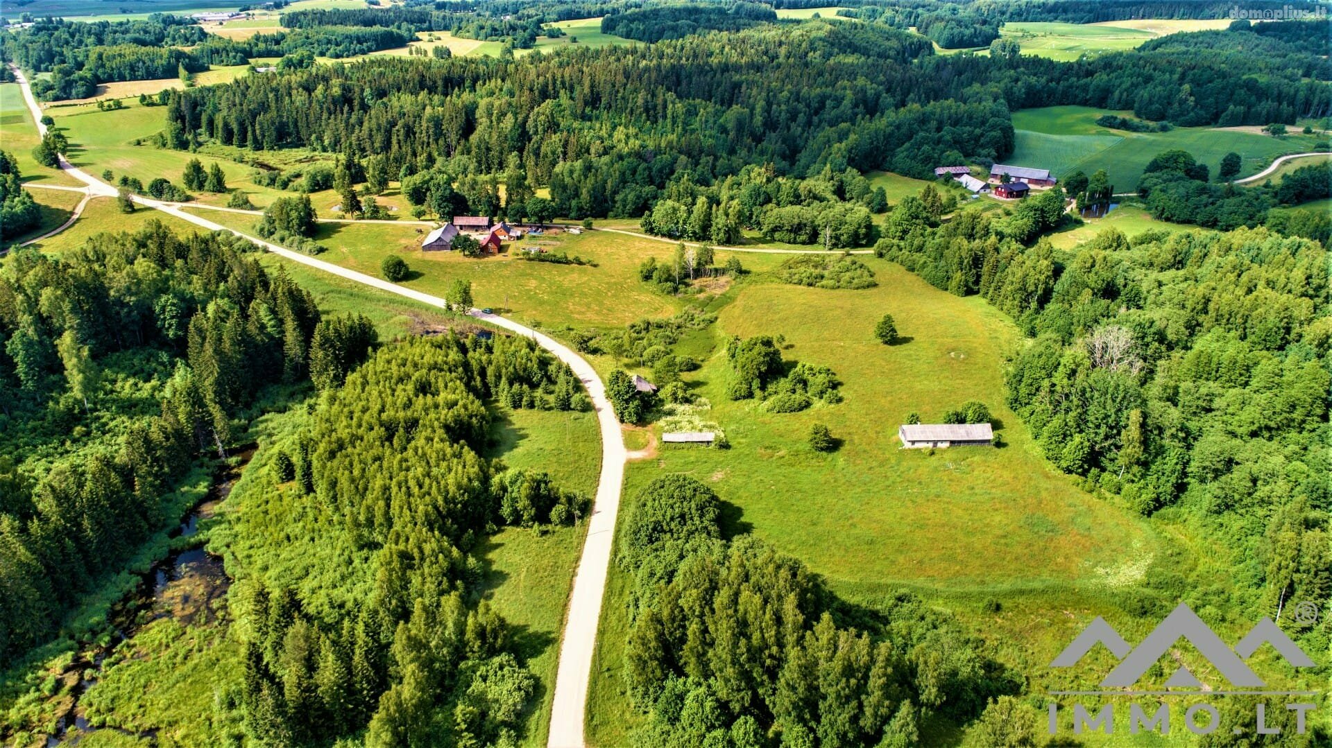 Parduodama sodyba Plungės rajono sav., Jazdauskiškiuose, Sorų g.