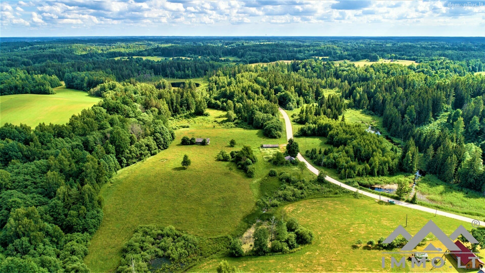 Parduodama sodyba Plungės rajono sav., Jazdauskiškiuose, Sorų g.
