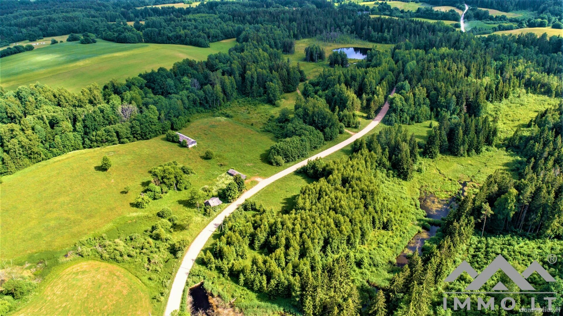 Parduodama sodyba Plungės rajono sav., Jazdauskiškiuose, Sorų g.