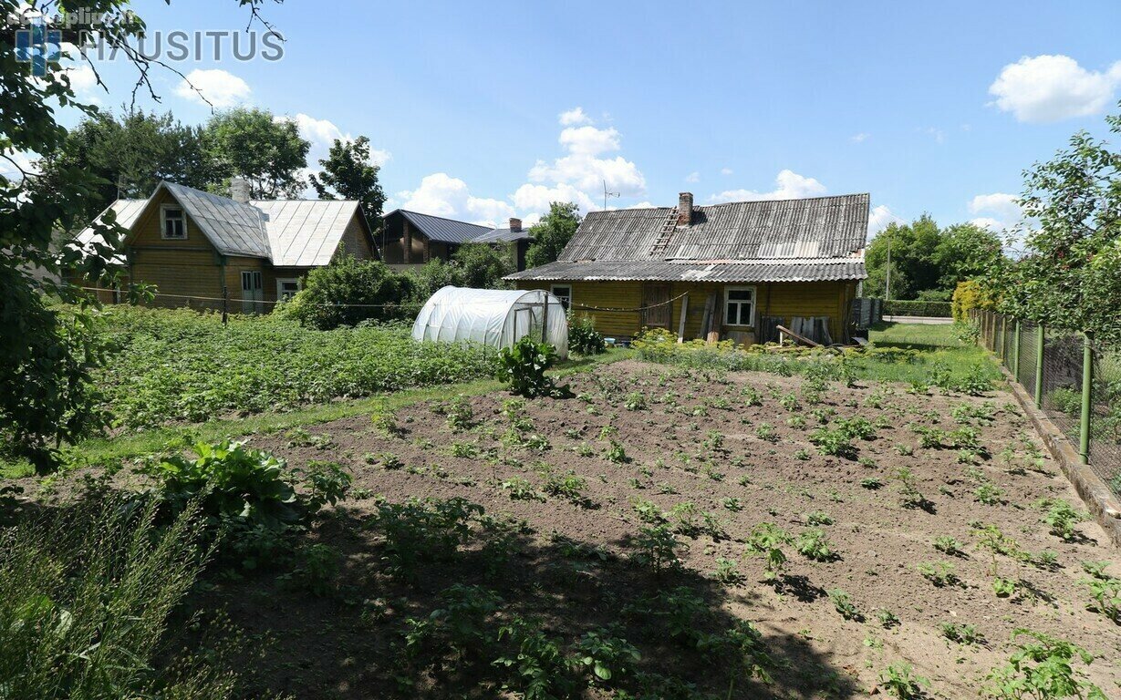 Parduodamas gyvenamasis namas Anykščių rajono sav., Anykščiuose, Vilniaus g.