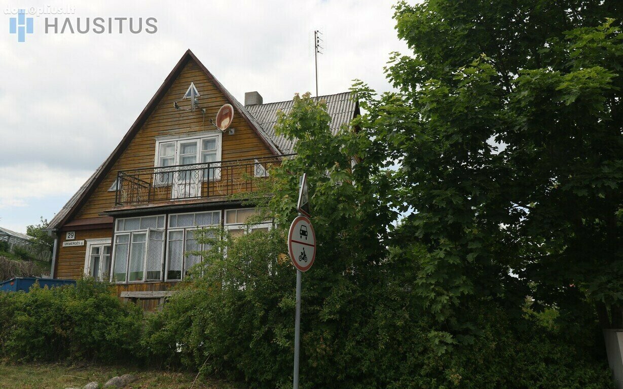 Parduodamas gyvenamasis namas Anykščių rajono sav., Anykščiuose, Ukmergės g.