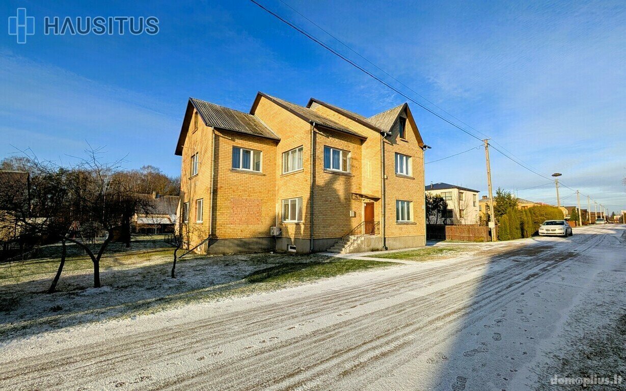 Parduodama gyvenamojo namo dalis Panevėžyje, Vaivaduose, Mato Grigonio g.
