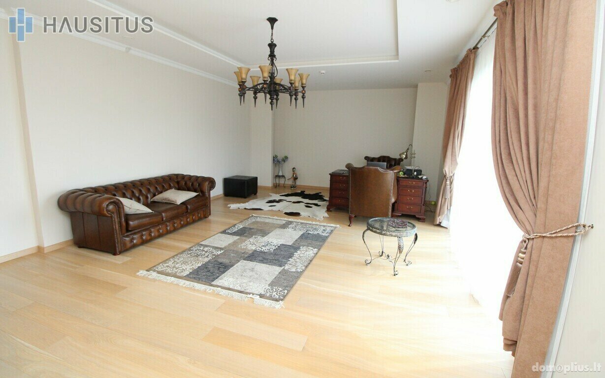 Parduodamas gyvenamasis namas Panevėžio rajono sav., Vyčiuose, Tylos g.