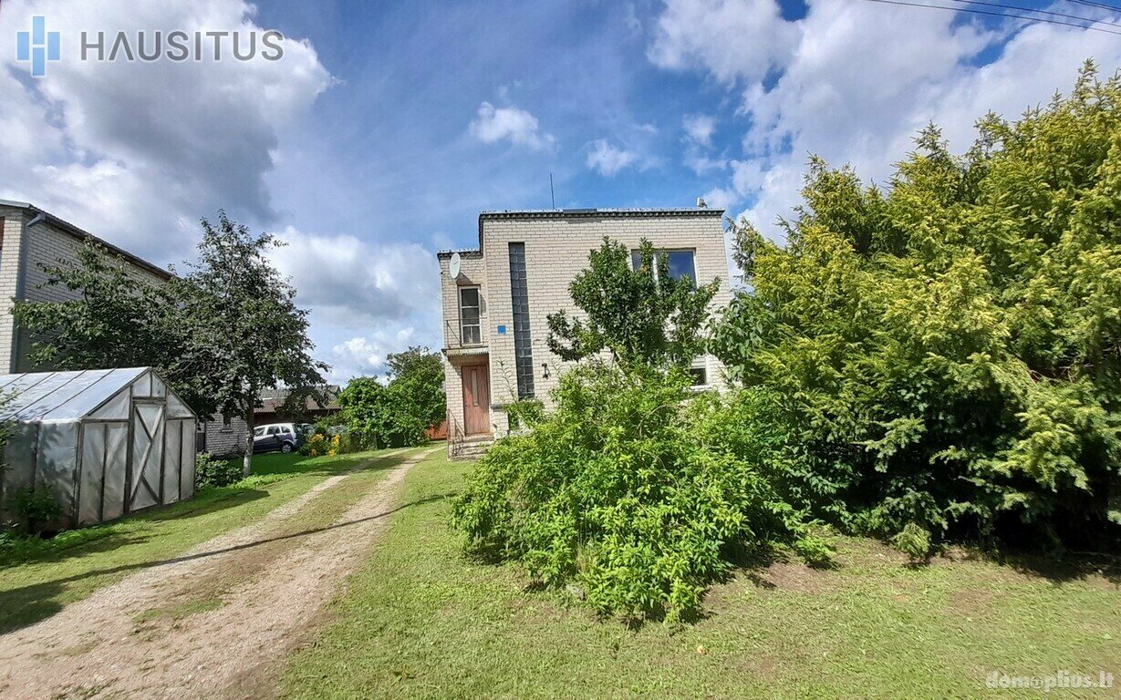 Parduodamas gyvenamasis namas Anykščių rajono sav., Svėdasuose, Žvejų g.