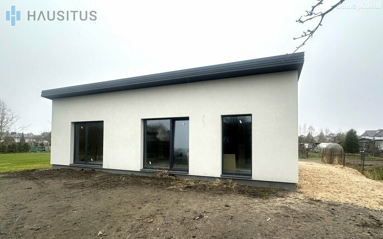 Parduodamas gyvenamasis namas Panevėžyje, Molainiuose, Šamų g.