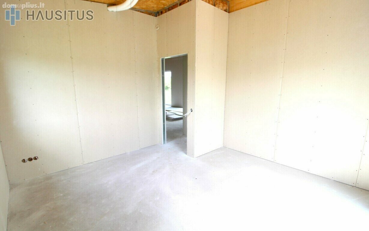 Parduodamas gyvenamasis namas Panevėžyje, Molainiuose, Šamų g.
