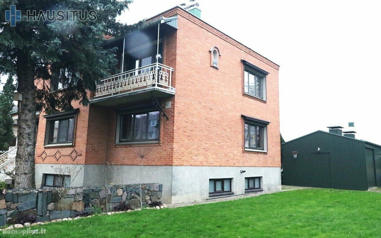 Parduodamas gyvenamasis namas Pakruojo rajono sav., Pakruojyje, Saulėtekio g.