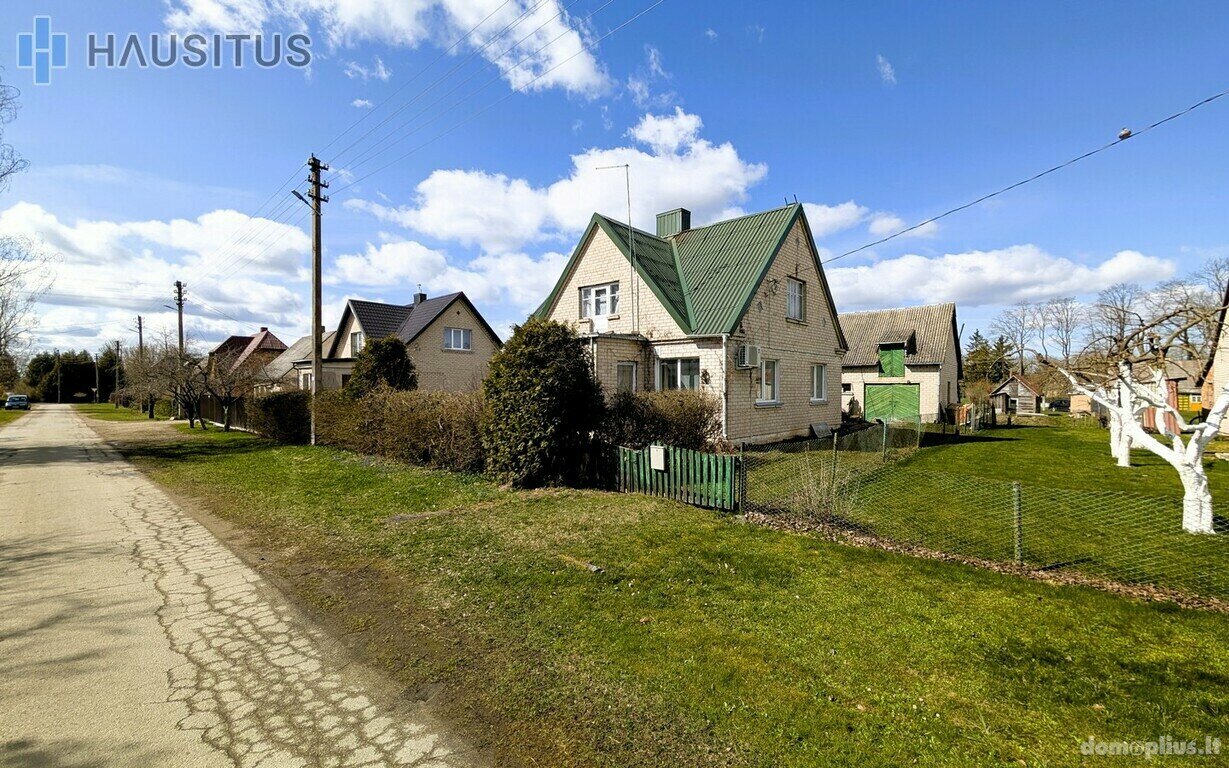 Parduodamas gyvenamasis namas Pasvalio rajono sav., Joniškėlyje, Savanorių g.