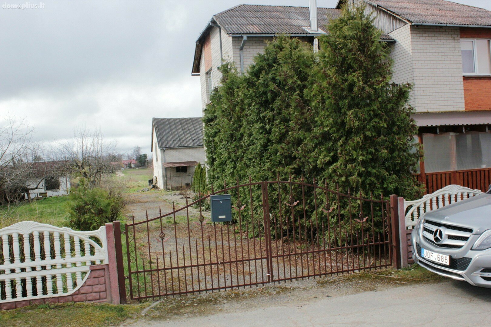 Parduodama gyvenamojo namo dalis Panevėžio rajono sav., Paįstryje, Kaštonų g.