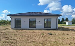 House Klaipėdos rajono sav., Kvietiniuose, Liepų g.