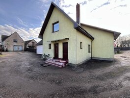 Gyvenamasis namas Telšių rajono sav., Telšiuose, S. Daukanto g.
