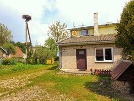 Продаётся часть дома Molėtų rajono sav., Giedraičiuose, Vilniaus g.
