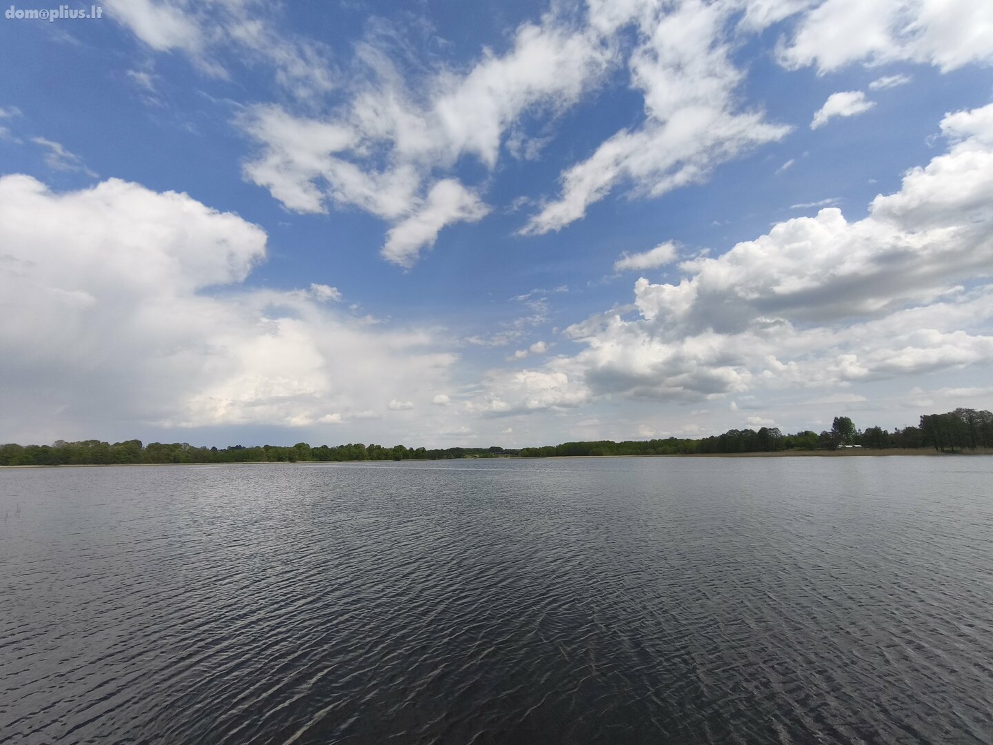 Продаётся часть дома Molėtų rajono sav., Giedraičiuose, Vilniaus g.