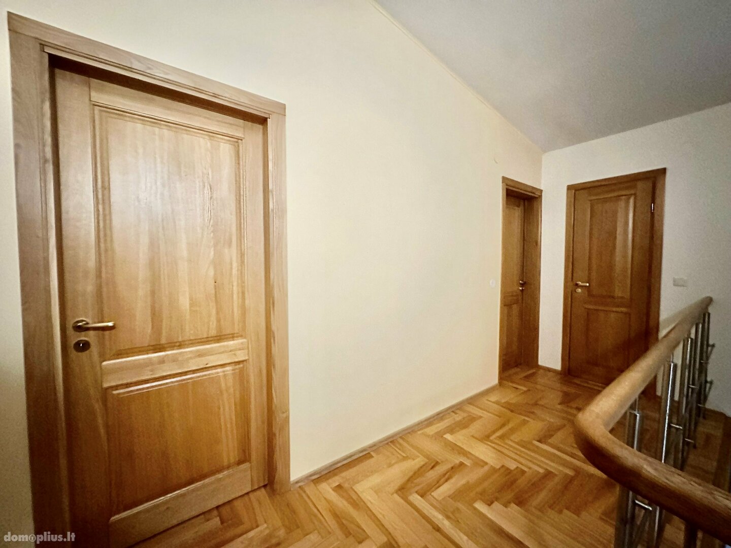 Gyvenamojo namo nuoma Vilniuje, Lazdynėliuose, Vakaro g.