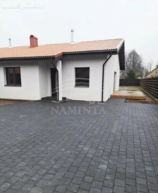 Parduodamas sublokuotas namas Kretingos rajono sav., Kretingoje