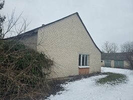 Parduodamas gyvenamasis namas Joniškio rajono sav., Jauniūnuose, Kaštonų g.
