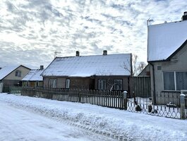 Parduodamas gyvenamasis namas Mažeikių rajono sav., Viekšniuose, Mažeikių g.