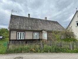 Gyvenamasis namas Mažeikių rajono sav., Viekšniuose, Mažeikių g.