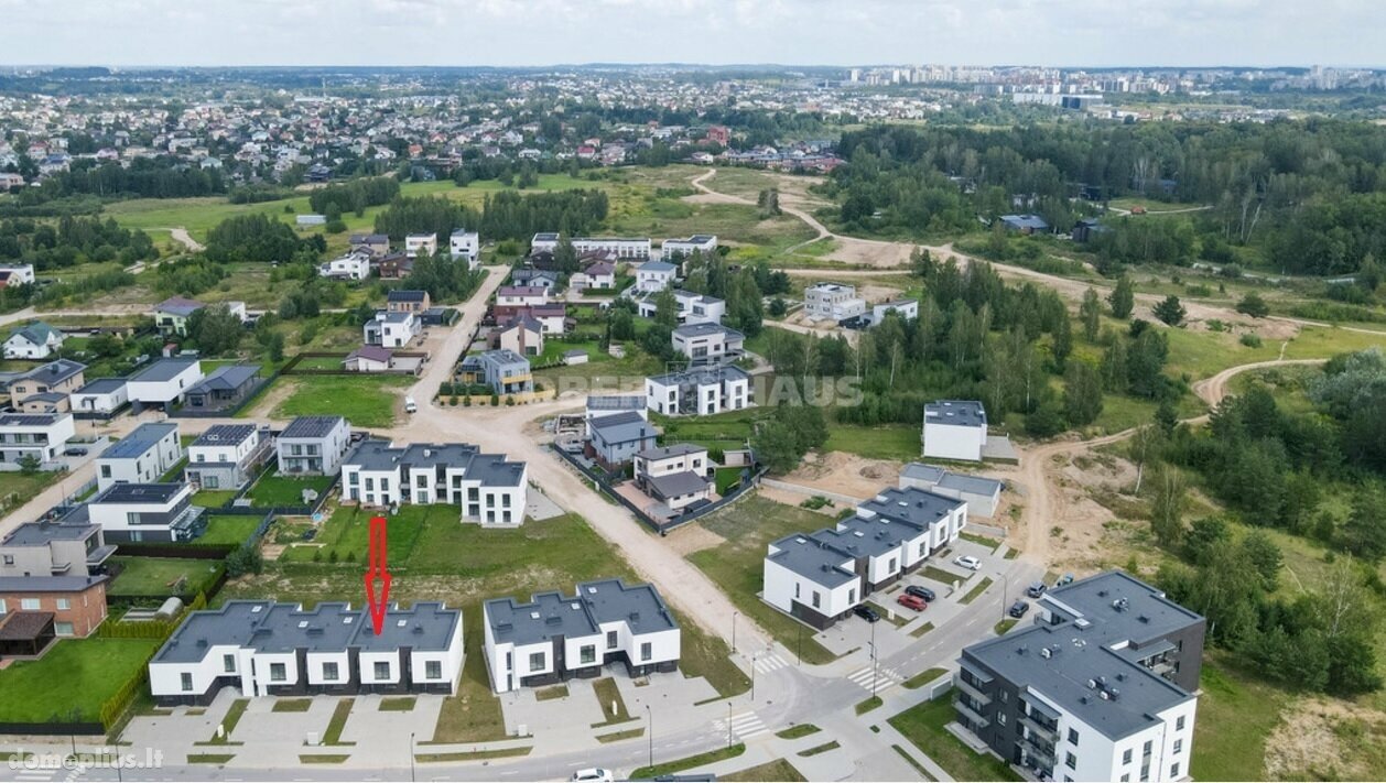 Parduodamas gyvenamasis namas Vilniuje, Pilaitėje
