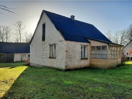 Sodyba Pakruojo rajono sav., Trivalakiuose