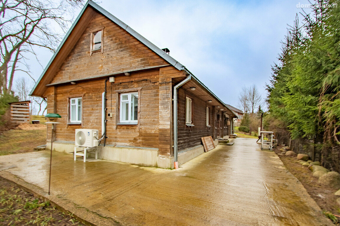 Parduodamas gyvenamasis namas Utenos rajono sav., Užpaliuose