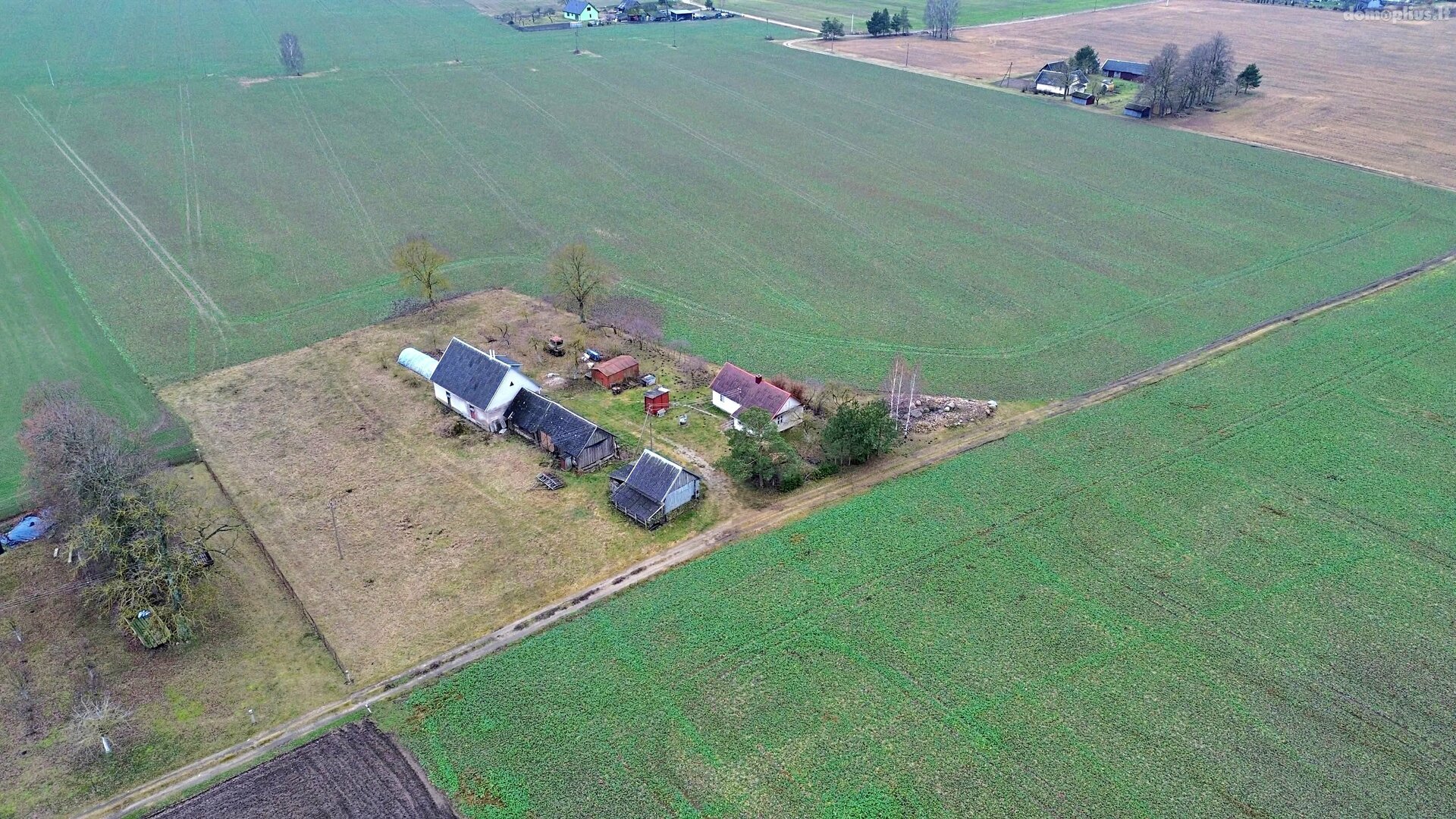 Parduodama sodyba Panevėžio rajono sav., Miežiškiuose, Dvaro g.