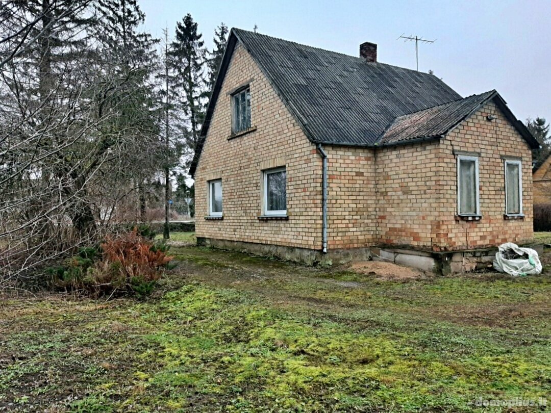 Parduodamas gyvenamasis namas Pakruojo rajono sav., Degėsiuose, Saulės g.