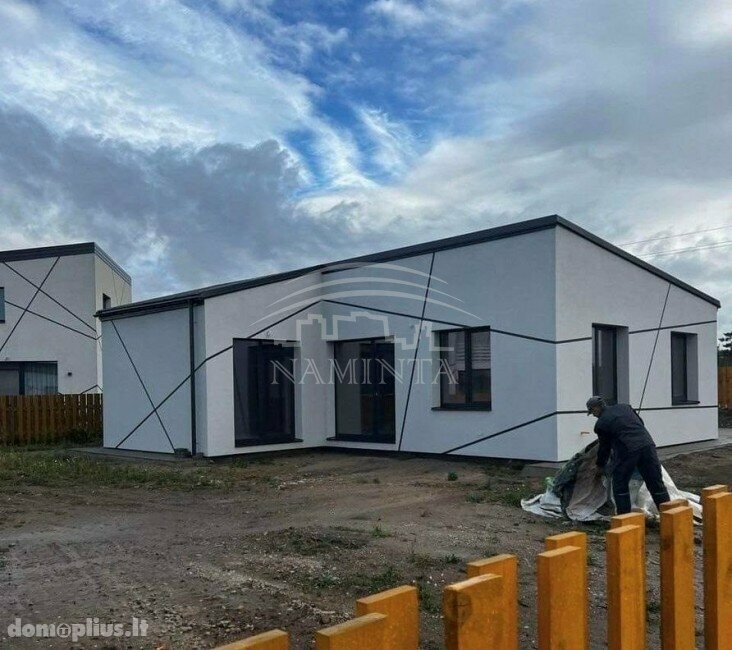 Parduodamas gyvenamasis namas Klaipėdos rajono sav., Lėbartuose