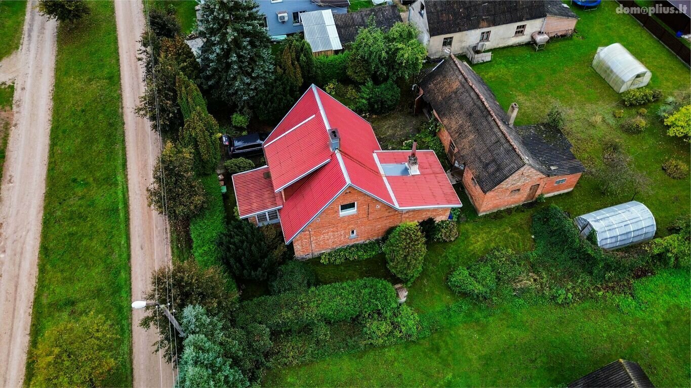 Parduodamas gyvenamasis namas Biržų rajono sav., Biržuose, P. Klybo g.