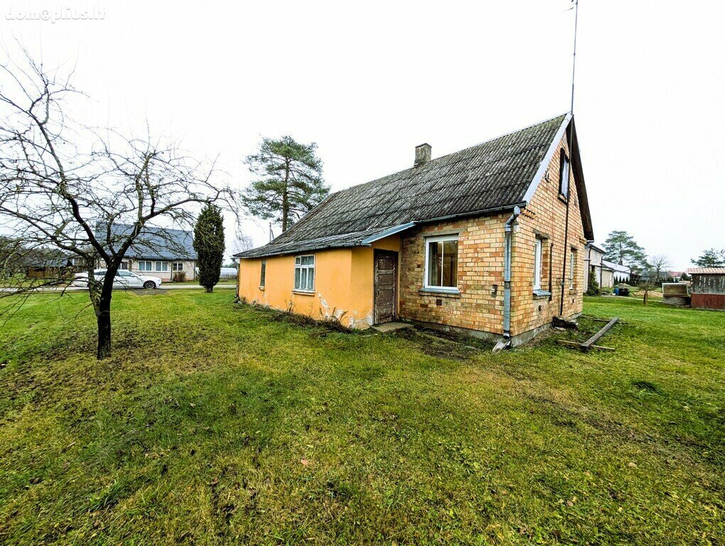 Parduodamas gyvenamasis namas Panevėžio rajono sav., Vadokliuose, Sporto g.