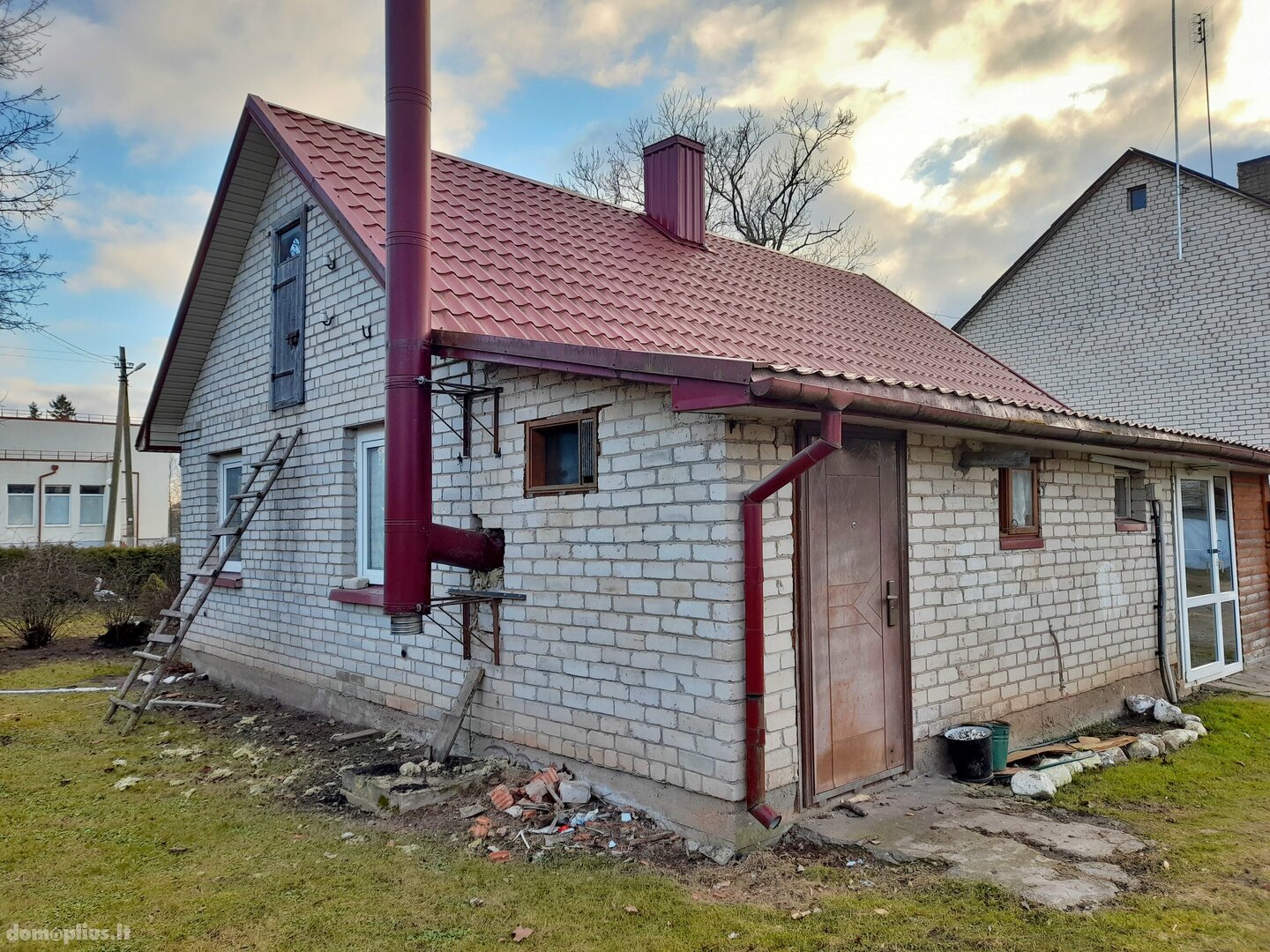 Продаётся дом Radviliškio rajono sav., Sidabrave, Vaižganto g.