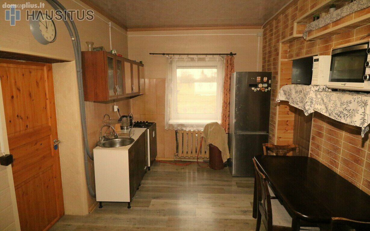 Parduodamas gyvenamasis namas Anykščių rajono sav.