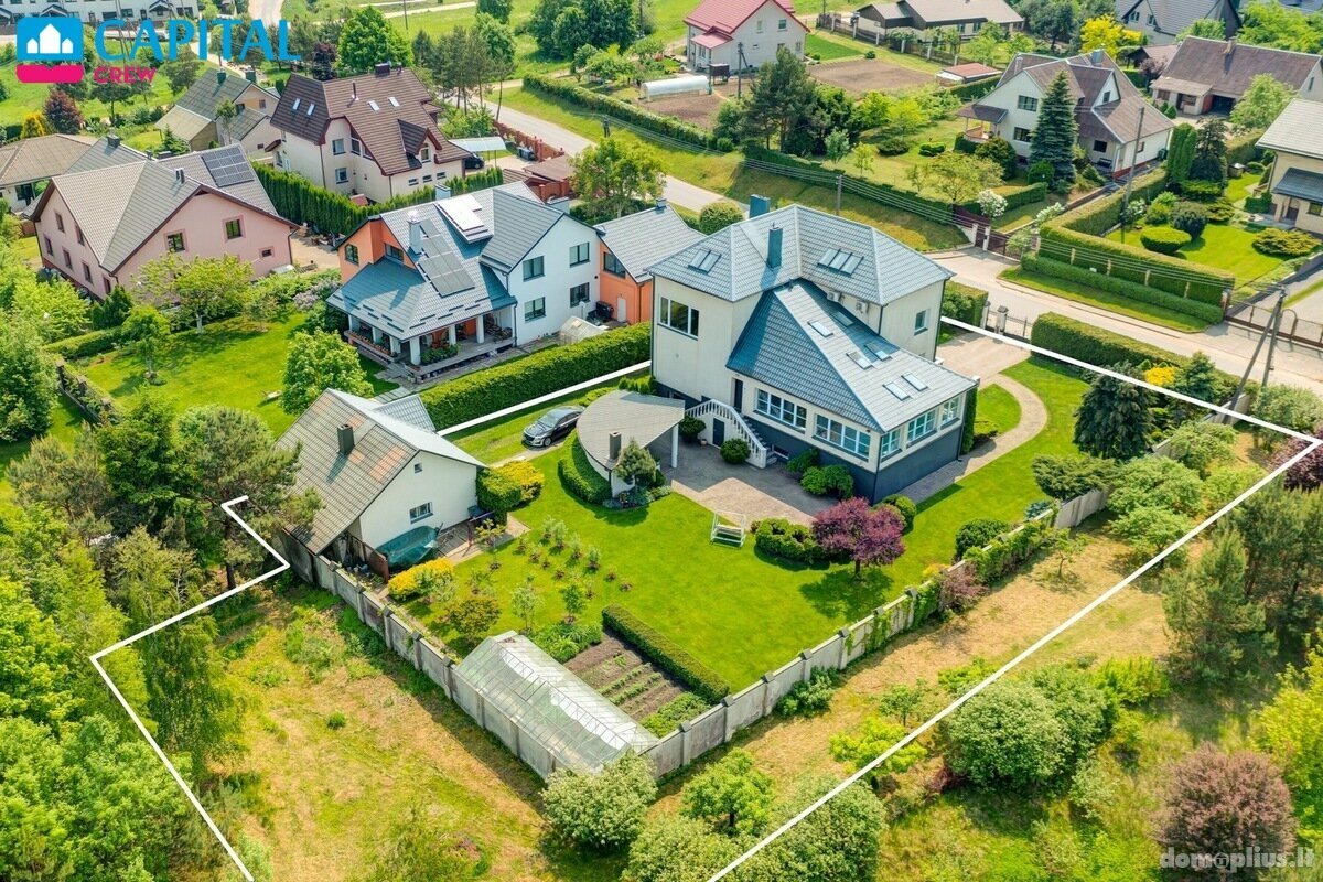 Parduodamas gyvenamasis namas Vilniuje, Pilaitėje, Eitkūnų g.