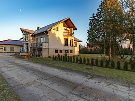 Gyvenamojo namo dalis Panevėžio rajono sav., Molainiuose