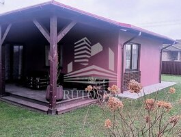 Gyvenamasis namas Klaipėdoje, Tauralaukyje, Tauro 15-oji g.
