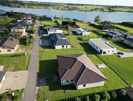 Gyvenamasis namas Šiaulių rajono sav., Raizgiuose