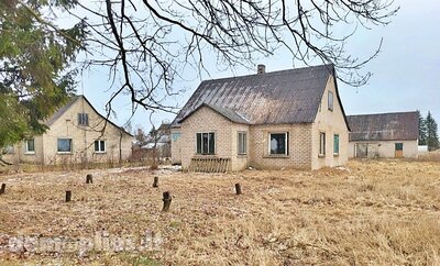 Parduodama sodyba Pakruojo rajono sav., Plaučiškiuose, Birjagalos g.