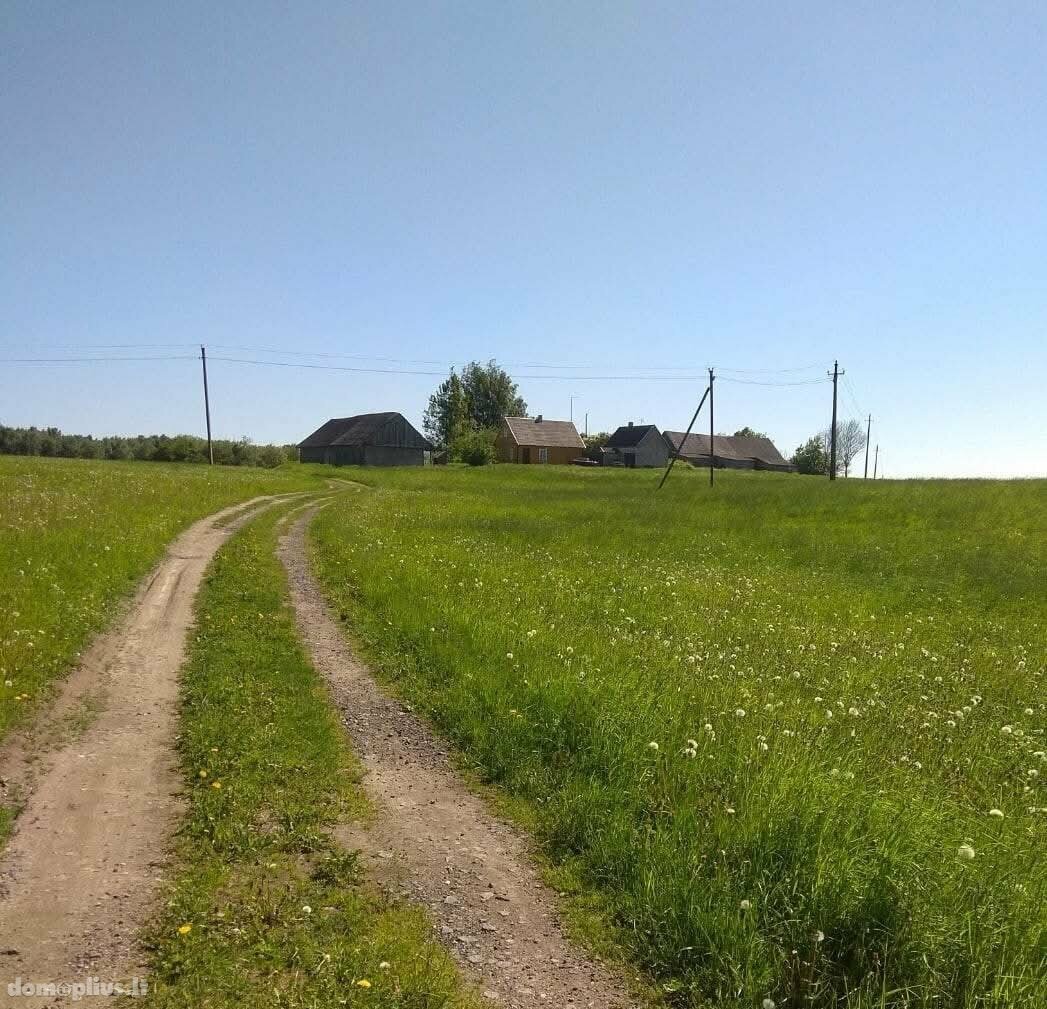 Parduodama sodyba Kelmės rajono sav., Gudeliuose, Gudelių g.