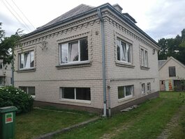 Gyvenamasis namas Kauno rajono sav., Domeikavoje, Liepų g.